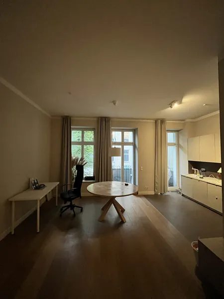2-Zimmer-Wohnung in der Max-Beer-Straße, 10119 Berlin — photo 1